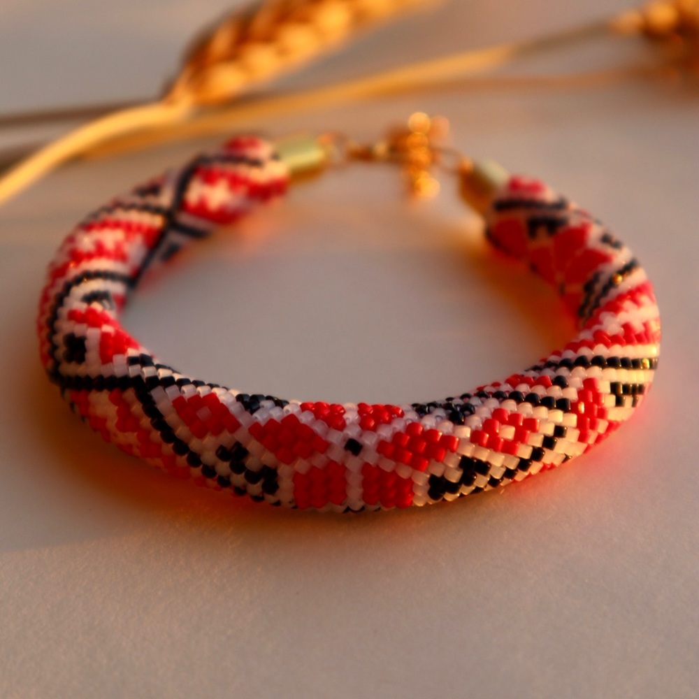 Handmade ethnic beaded bracelet